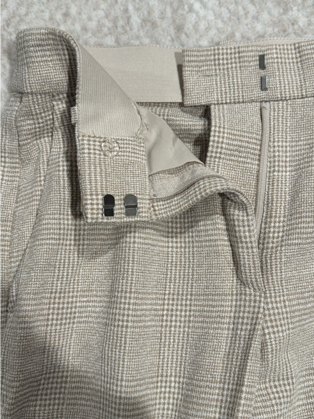 H&M Beige Plaid Straight-Leg Dress Pants - Picture 4 of 5